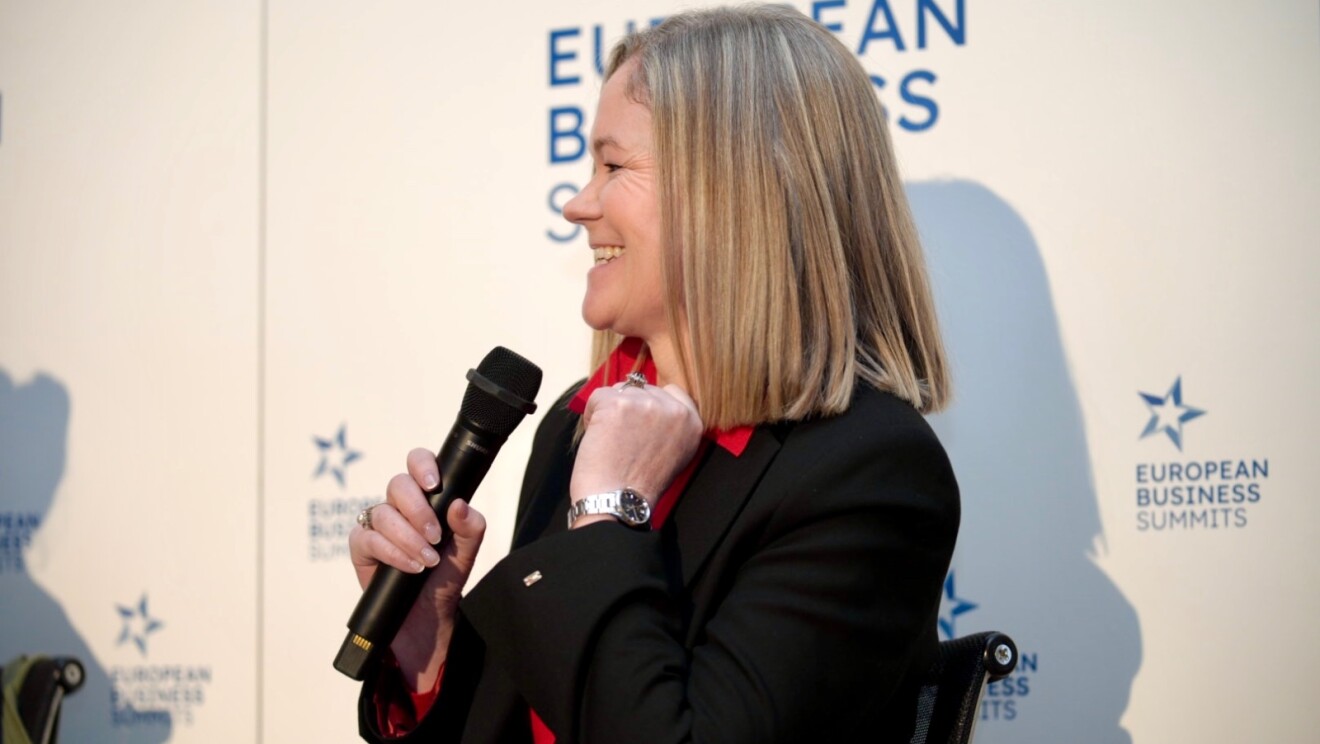 Lucy Cronin speaking at EBS 1