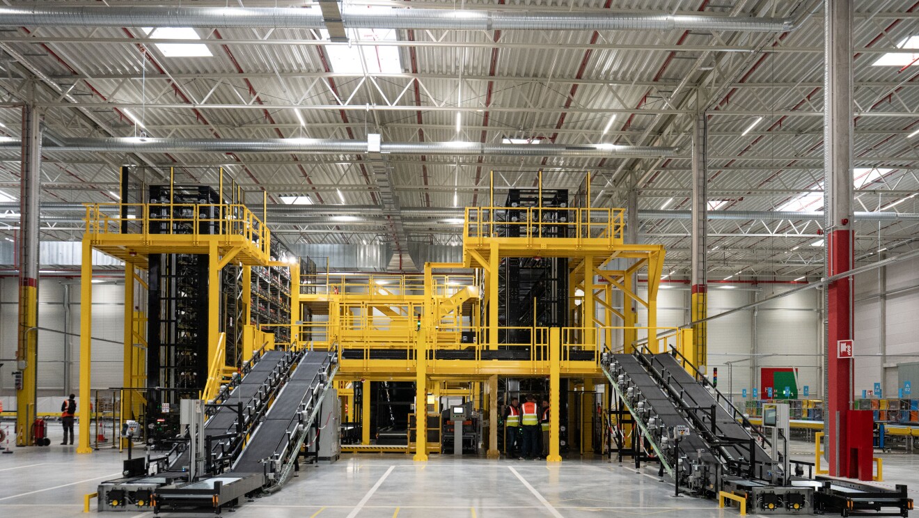 Zancasort au Centre d'innovation d'Amazon, Dortmund, Allemagne