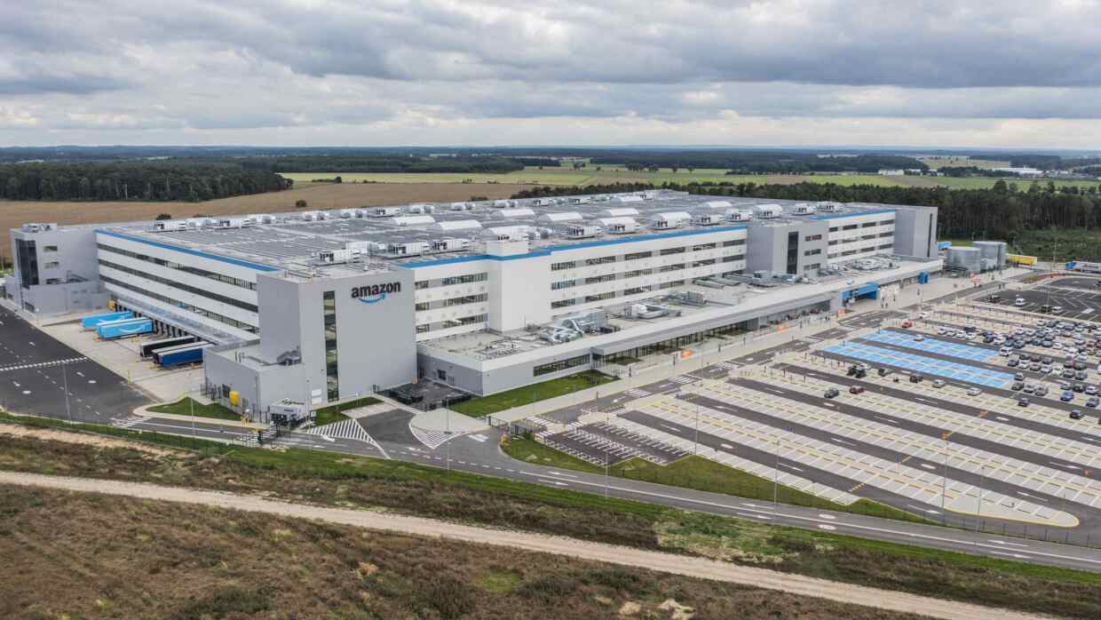 Amazon Logistic Centre