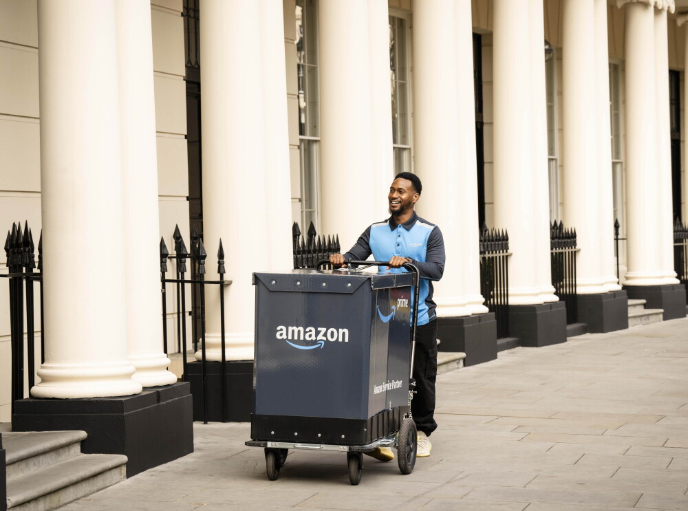 Customer delivery using Amazon on-foot delivery pushcart
