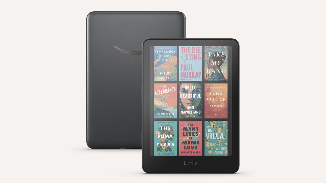 Amazon Kindle Colorsoft Signature Edition e-reader device displaying book covers