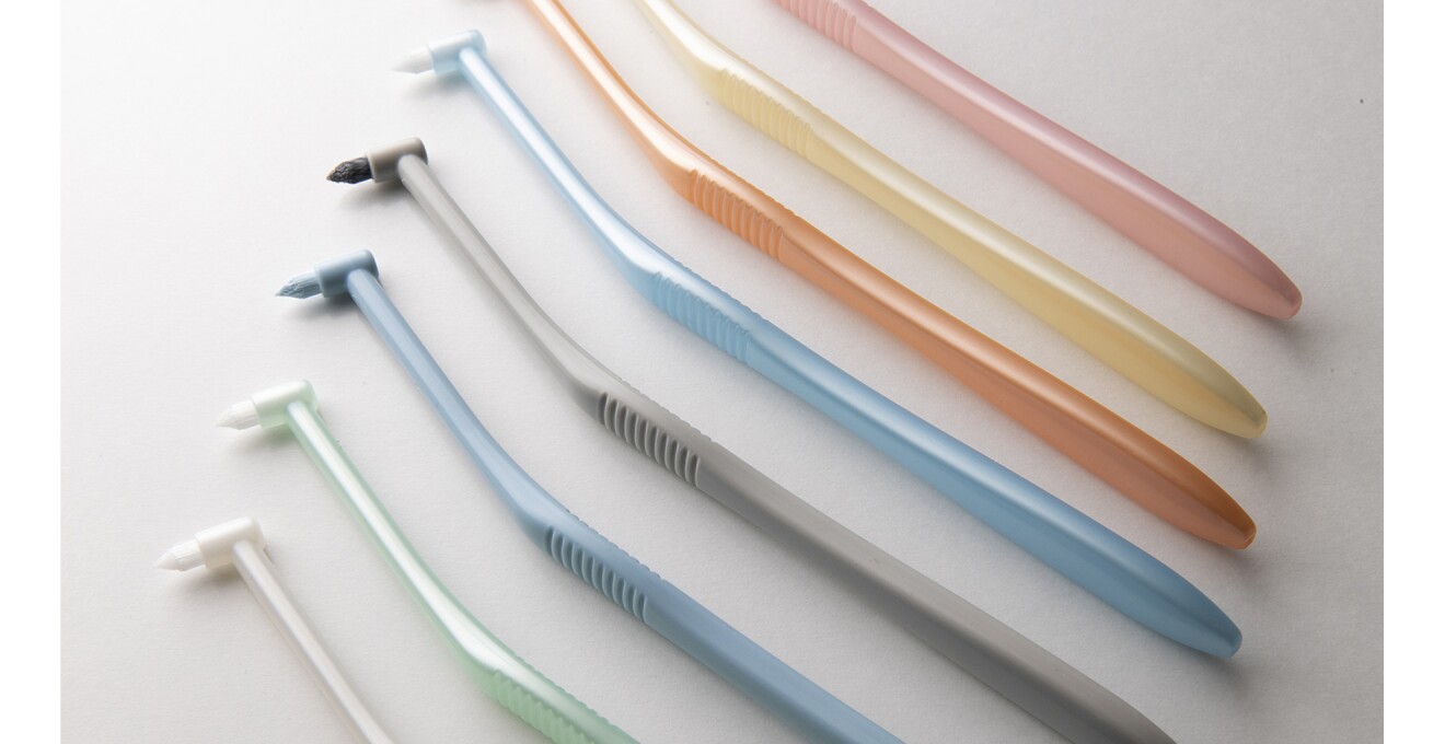 ワンタフトブラシが並ぶ写真