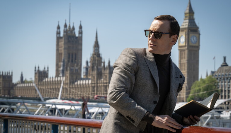 A still from Black Bag