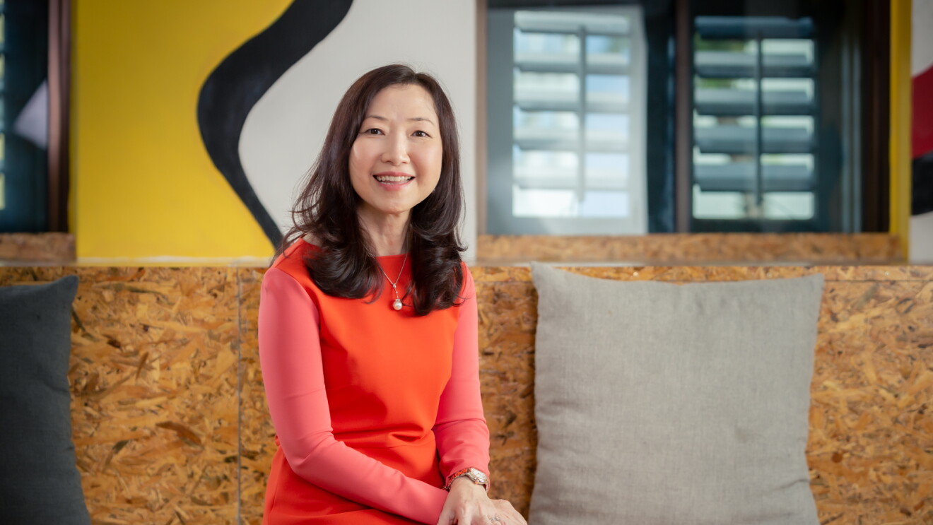 Tan Lee Chew, ASEAN Managing Director, Worldwide Public Sector, AWS seated
