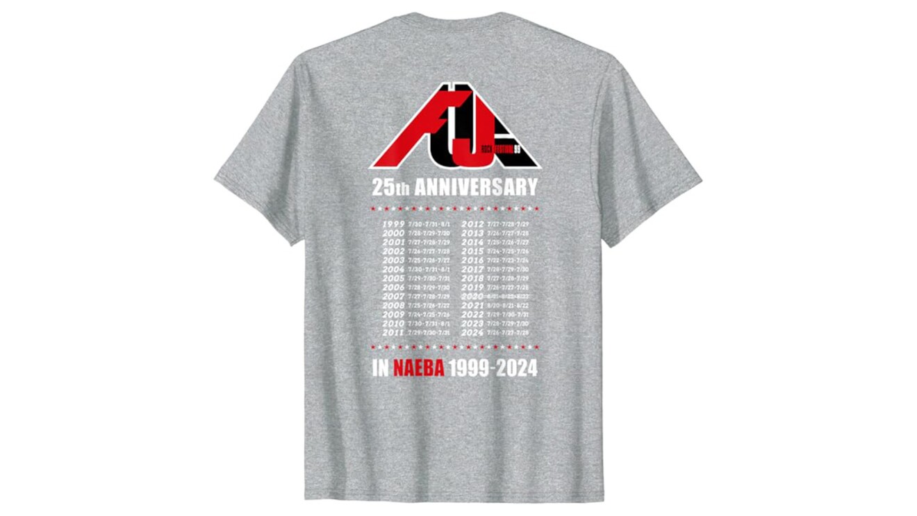 グレー色のTシャツに「25th anniversary in NAEBA 1999-2024」と書かれ、年代順にイベントの開催日が記載されている。