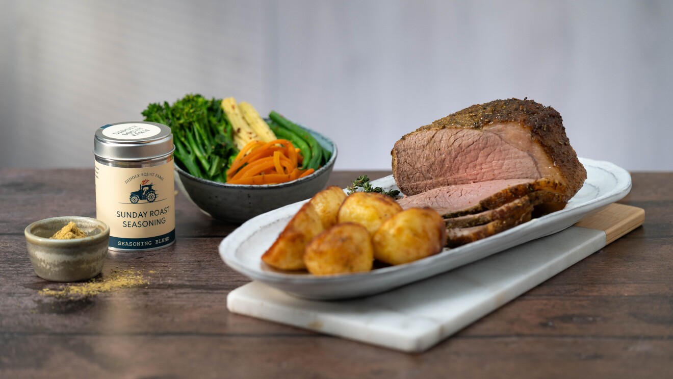 Diddly Squat Sunday Roast Seasoning with a beef joint