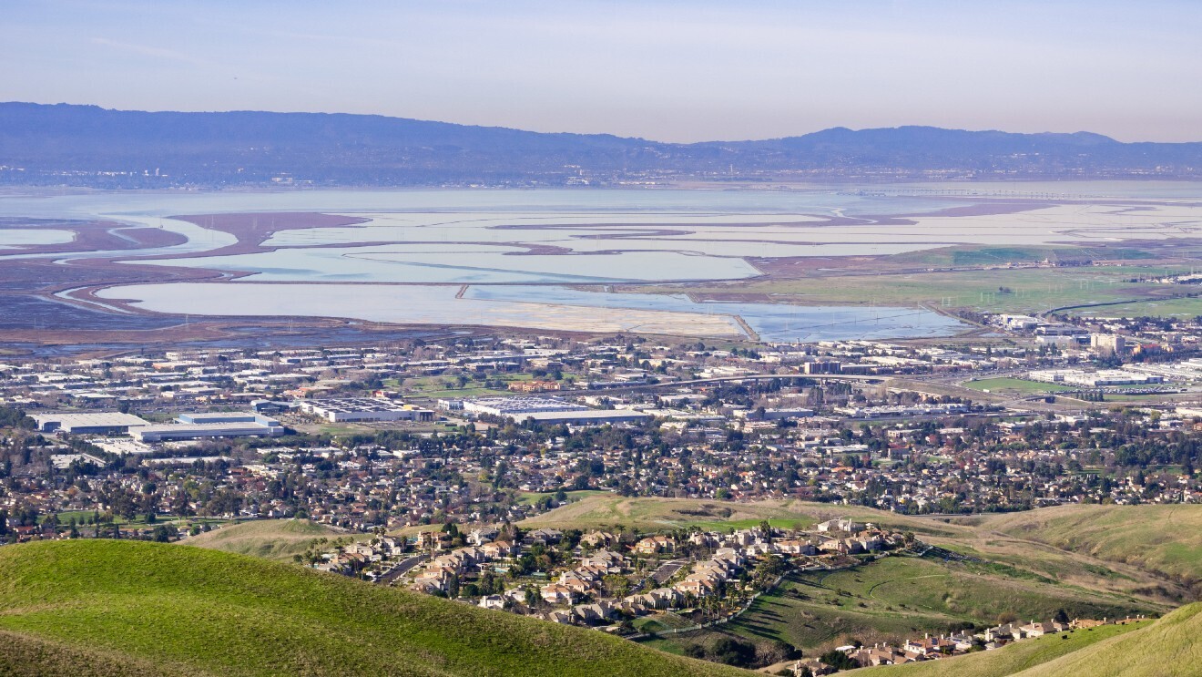 A photo of the San Francisco Bay and Sacramento–San Joaquin River Delta Estuary.