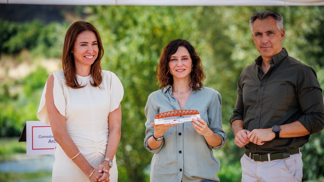 Inauguración actuación financiada por Amazon en Arco Verde