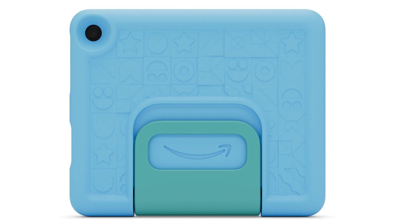 青いケースを付けたタブレットの後ろ側の面を置かれている。