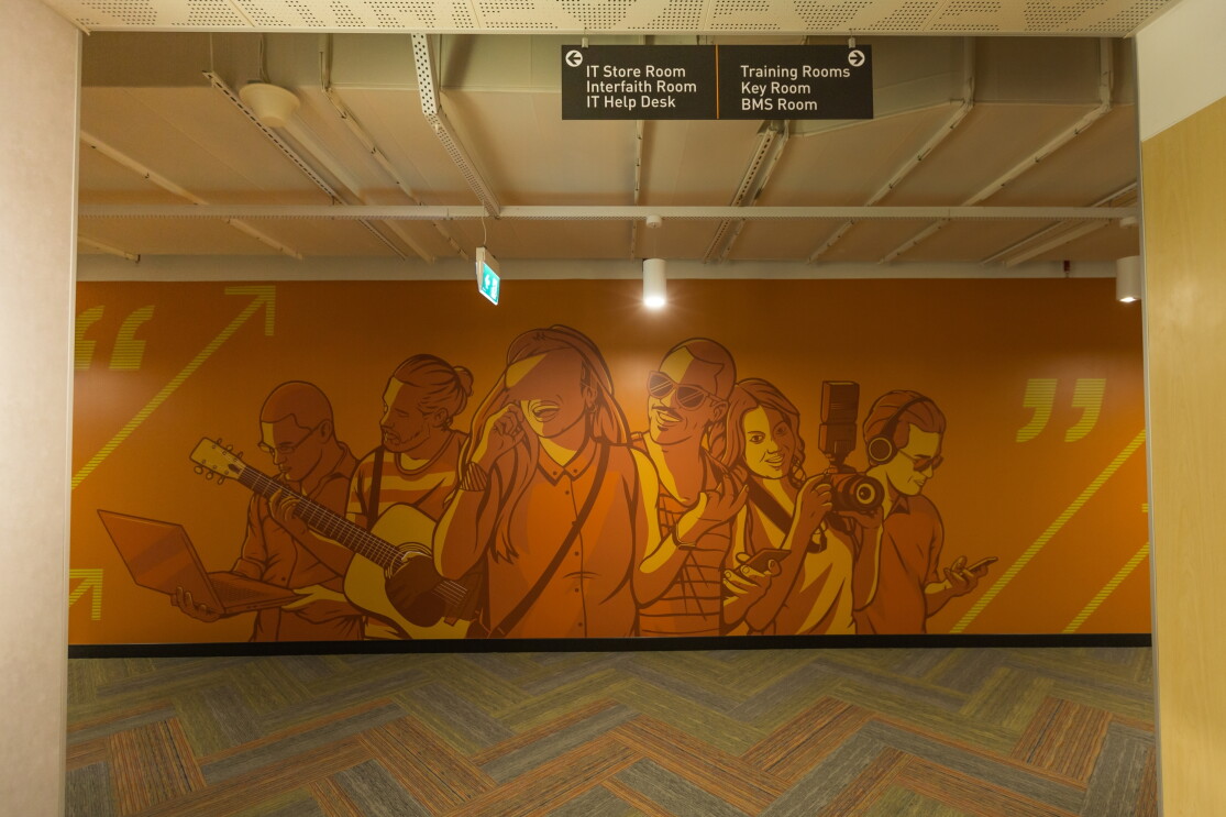 Walls of Amazon India