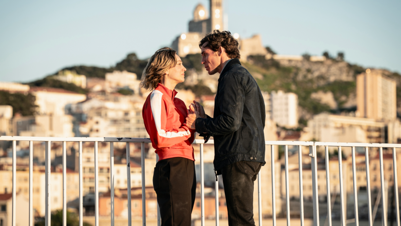 Sam Claflin and Kaley Cuoco in Vanished