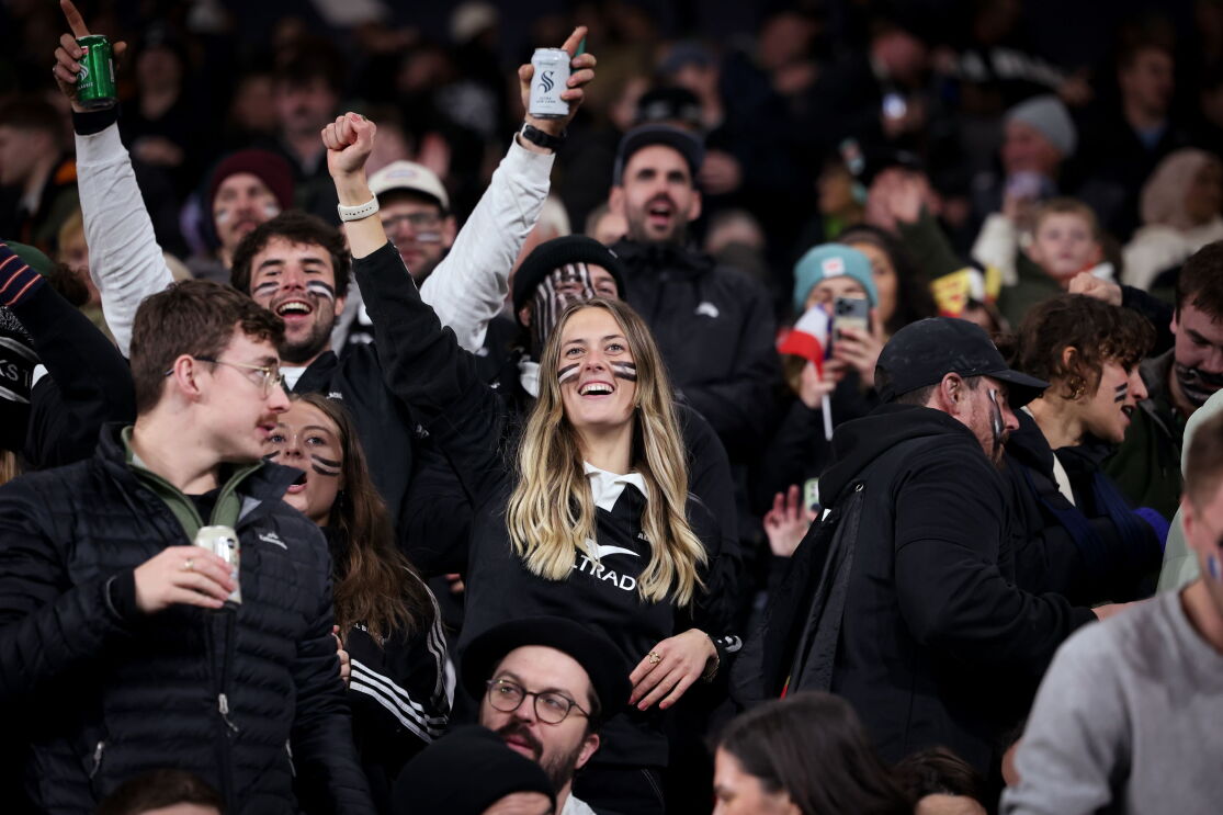 New Zealand Rugby fans in stadium