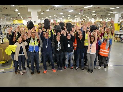 900 Rucksäcke für einen guten Start