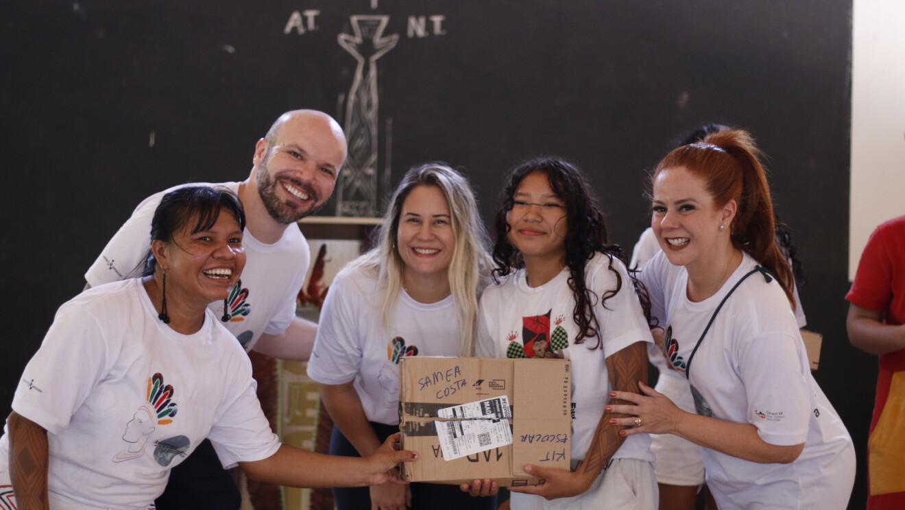 Galeria de fotos da iniciativa Amazon, AWS e IAT na aldeia Waikiru