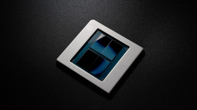 AWS Graviton5 chip