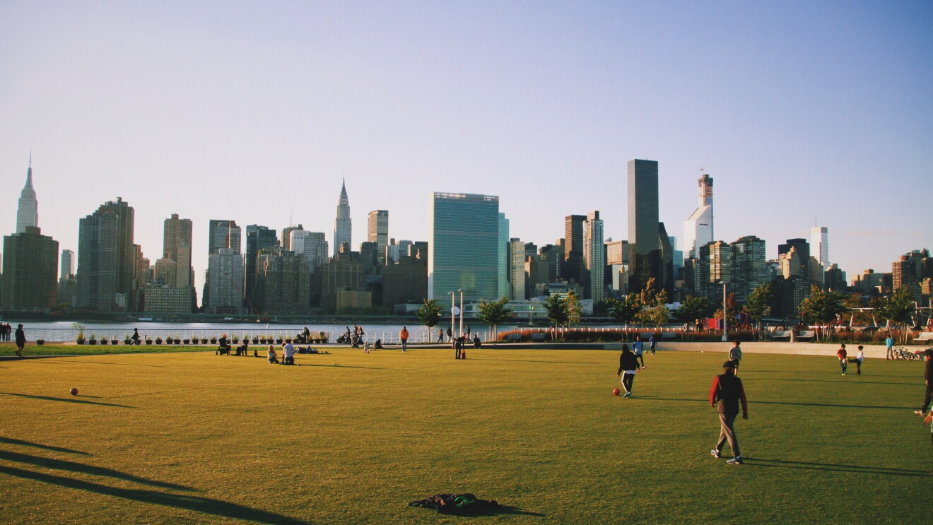 Gantry Plaza state park