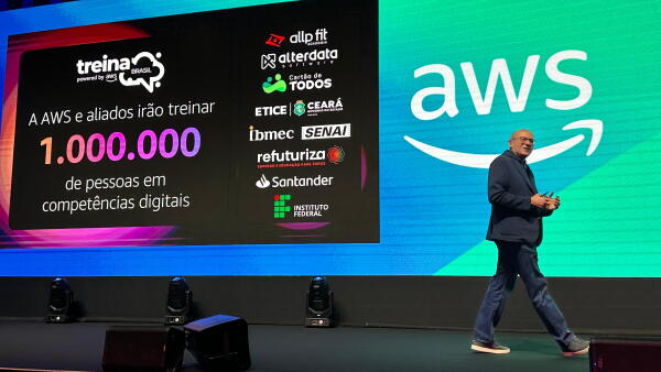 aws weekly: novidades que transformam o uso de python... AWS Treina Brasil: capacitando 1 milhão de brasileiros em IA e nuvem ...