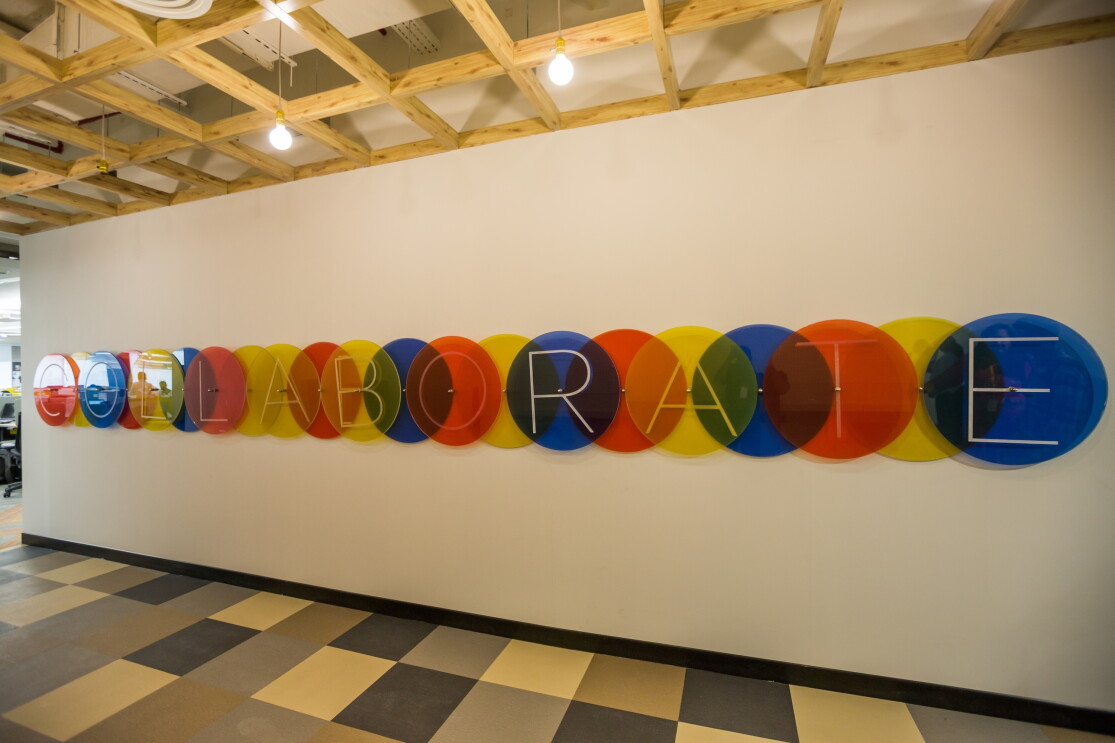 Walls of Amazon India