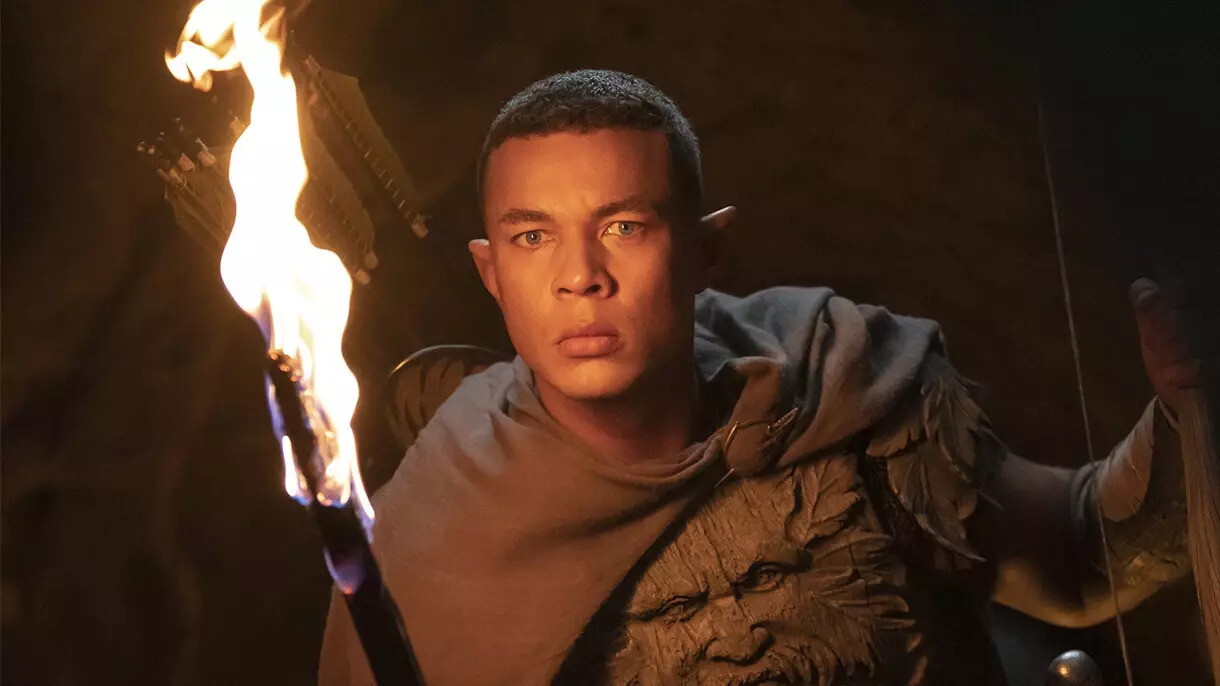 Ismael Cruz Córdova as Arondir