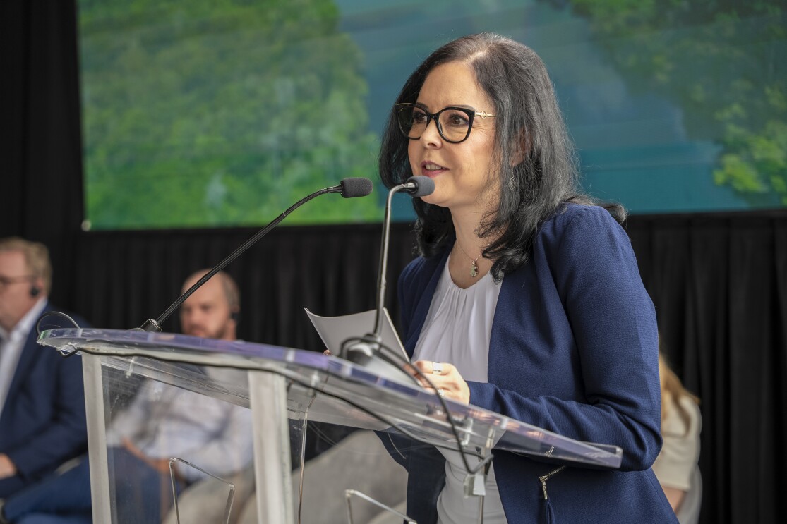 Diana Frances. Amazon impulsa proyectos de agua que devolverán más de 2,500 millones de litros al año en México
