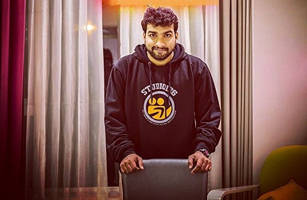Ravi_closeup._SL600_.jpg