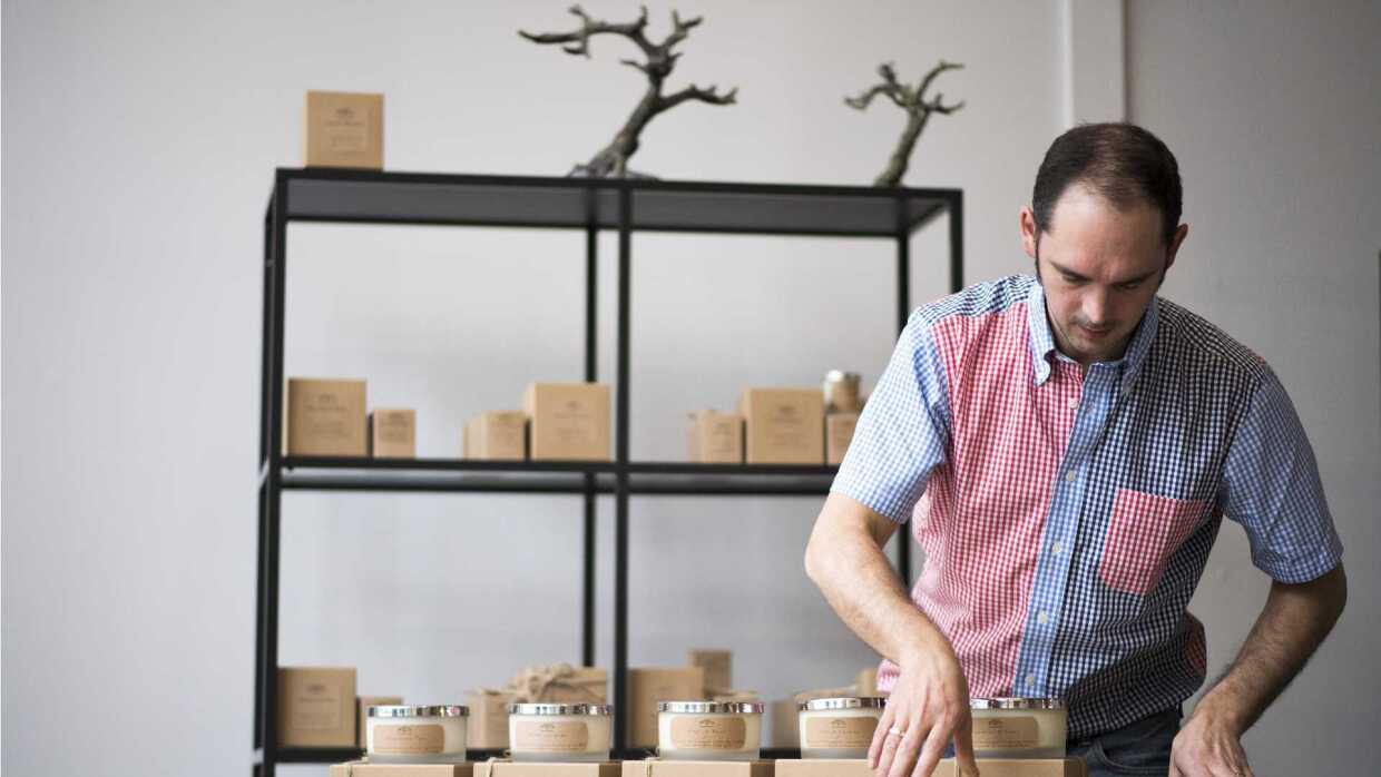 Clicks & Mortar store in Manchester