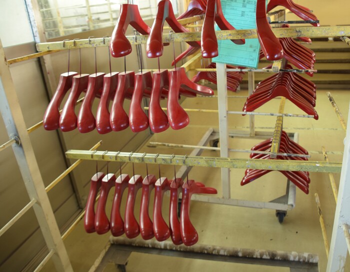 幸福を届けるハンガー
老舗三代目の挑戦