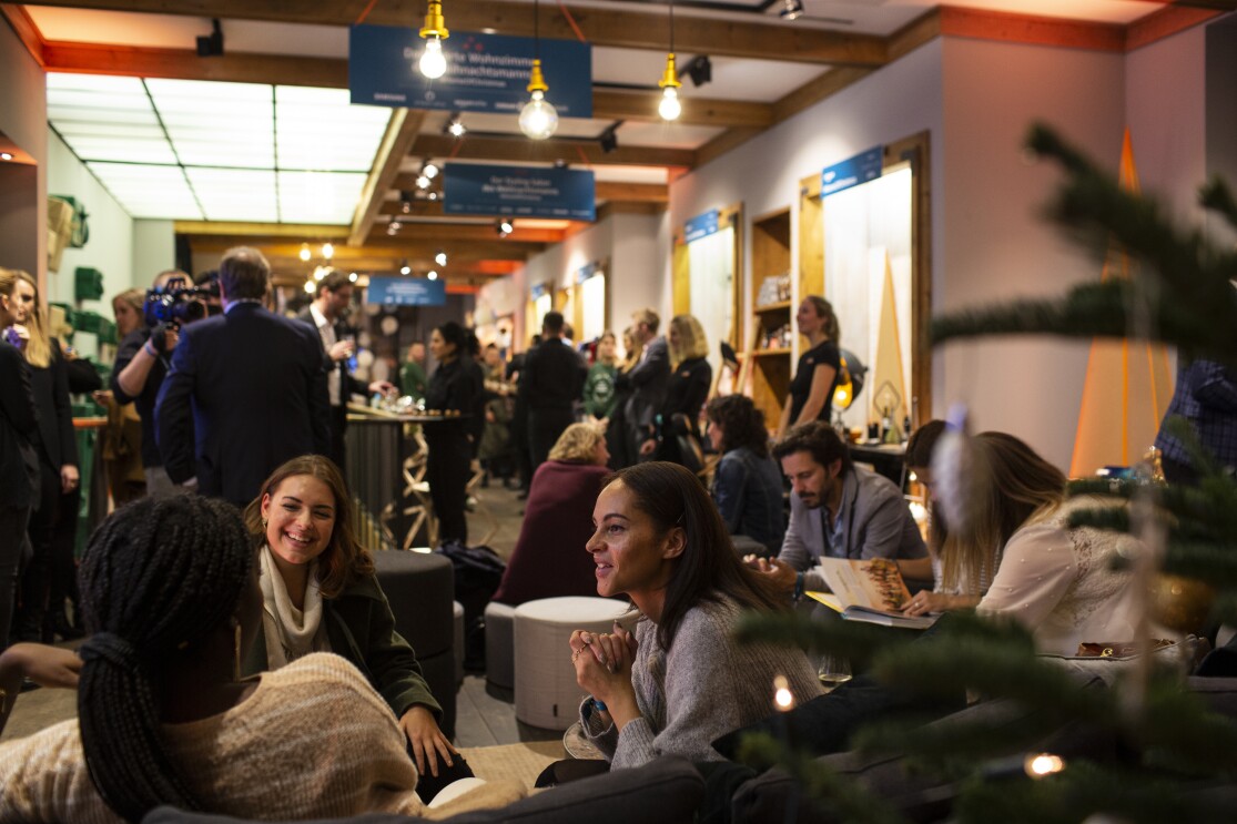 Amazon Pop up Store Berlin #HomeofChristmas