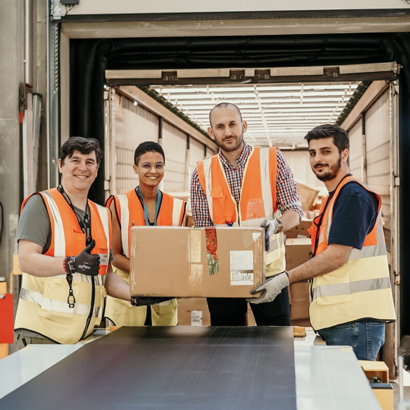 Amazon Mitarbeiter:innen aus Helmstedt