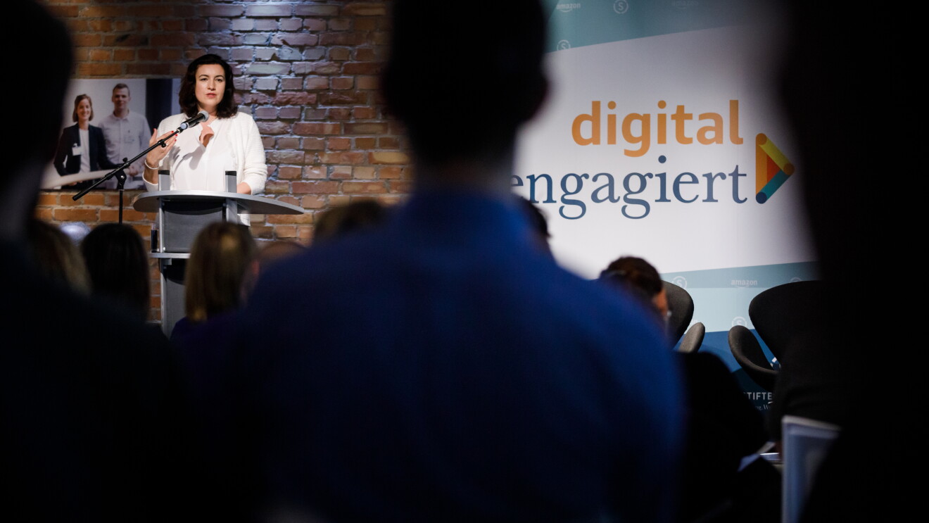 Dorothee Bär bei der digital.engagiert Preisverleihung.