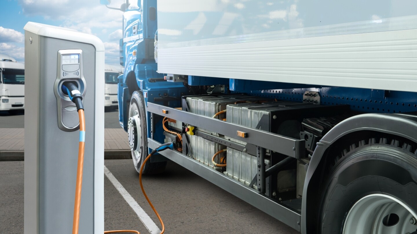 Laneshift electric truck
