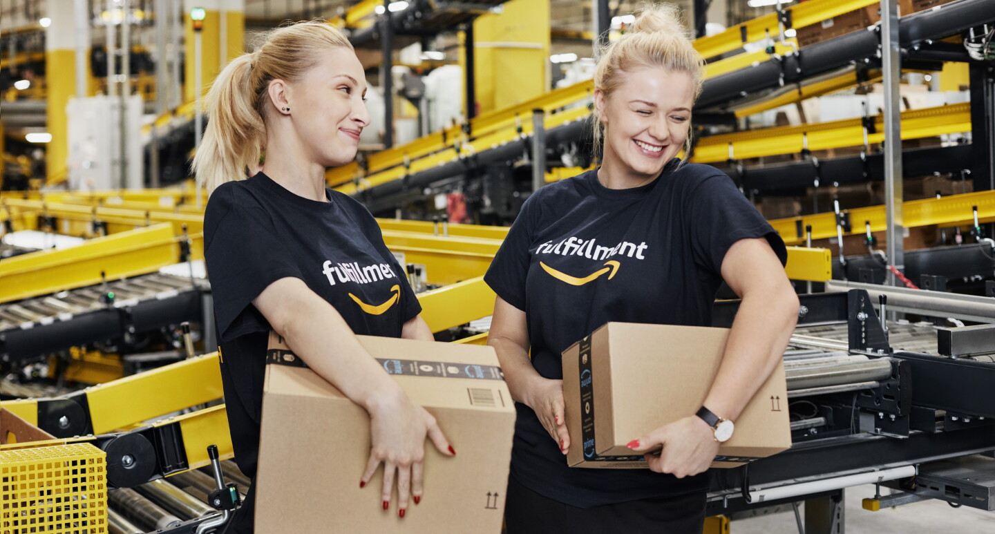 Amazon fulfillment center associates 