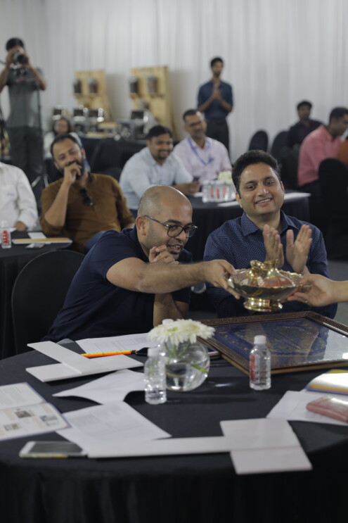 Yatra Auction 1 at Amazon India