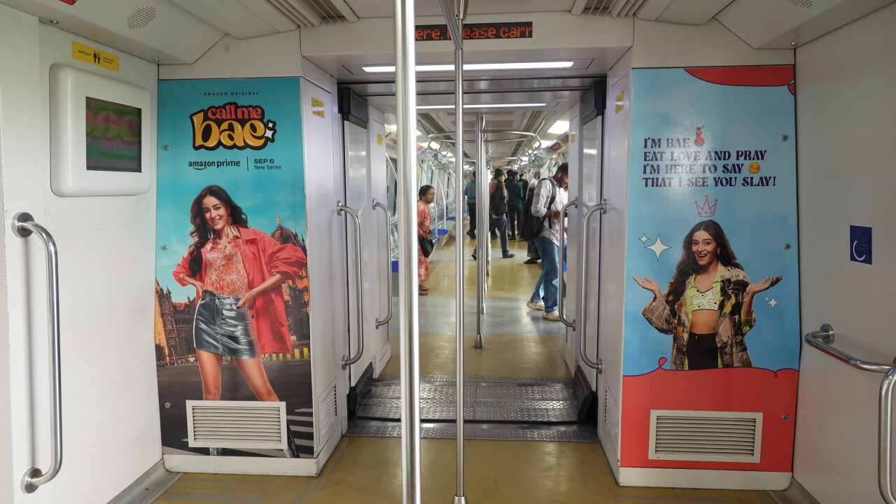 Ananya Panday Metro