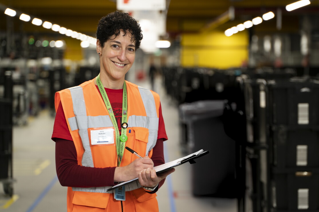 Why work at Amazon? Top 5 reasons