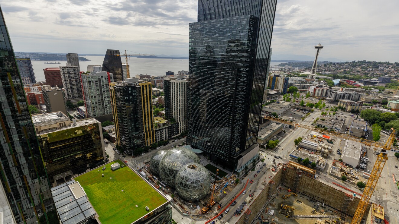 Amazon's Seattle Campus 2017