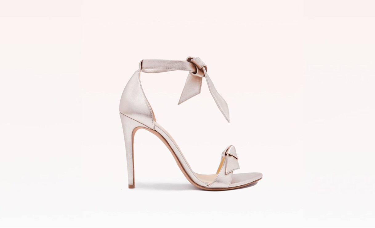 An image of a pearl colored heel by Alexandre Birman.
