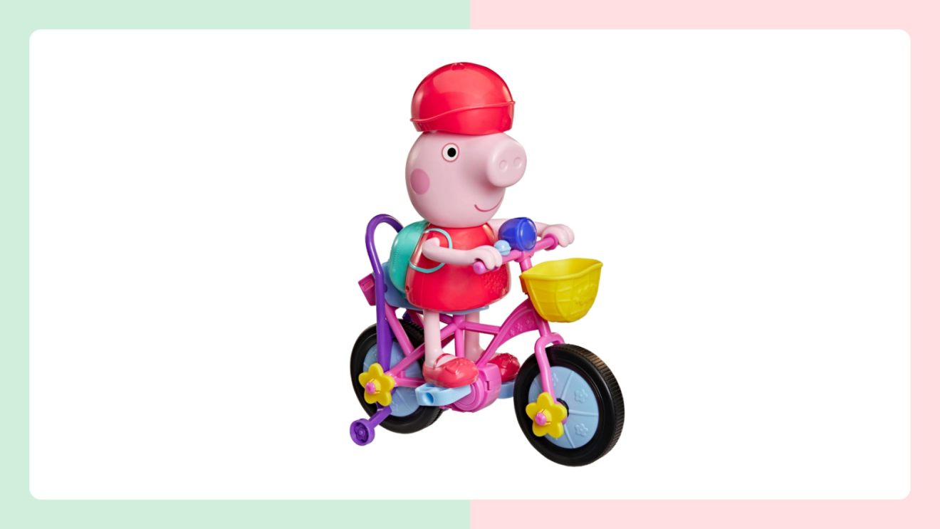 Peppa Pig Ready, Pedal, Go playset featuring a poseable Peppa figure with bicycle