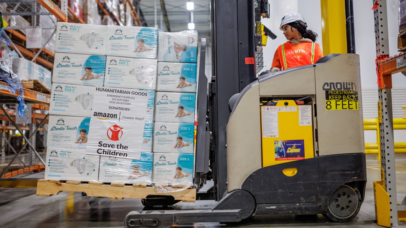 loading supplied for hurricane relief