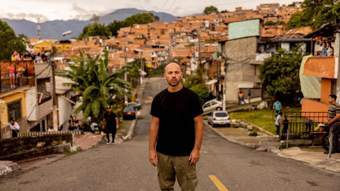 MEDELLIN STILL3.jpg 