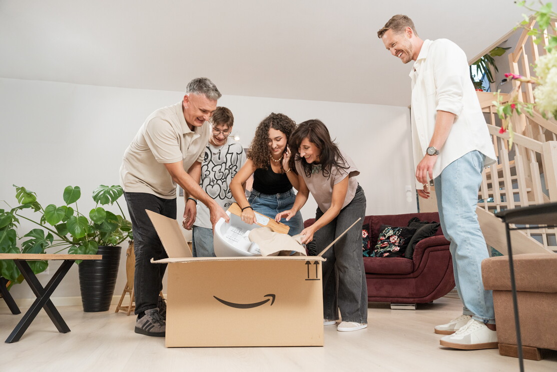 UNBOXING-1.jpg