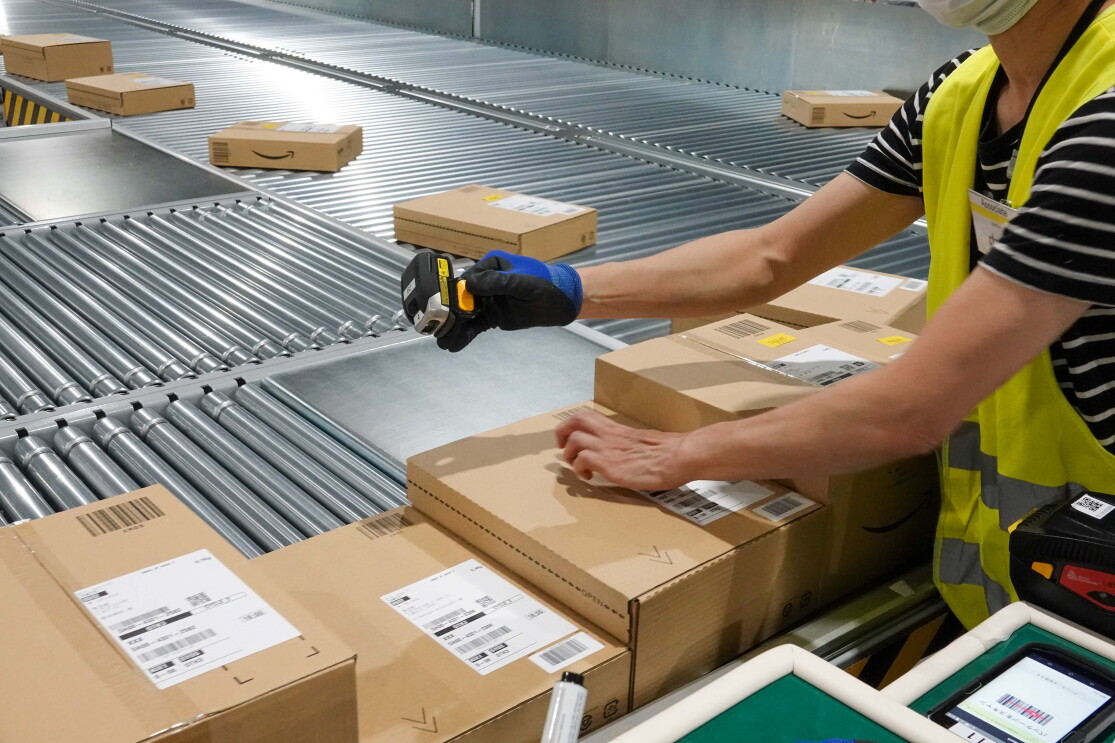 お客様に笑顔を届ける Amazonの物流システム