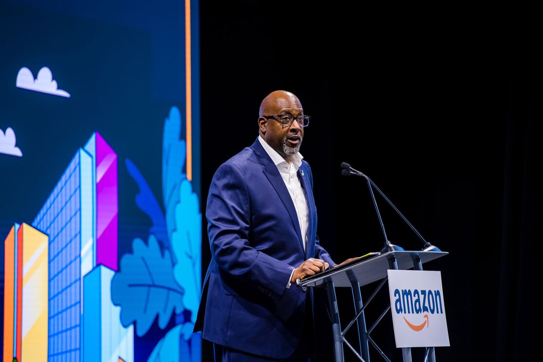 Christian Dorsey, Chair, Arlington County Board, speaks at Amazon HQ2 opening event