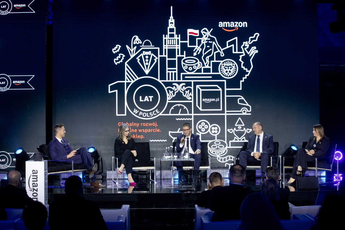 Damian Michałowski, journalist, gala host; Lucyna Chwastowska (ADCP), Sławomir Płonka (Amazon), Andrzej Horawa (AWS), Katarzyna Ciechanowska-Ciosk (Amazon.pl). 