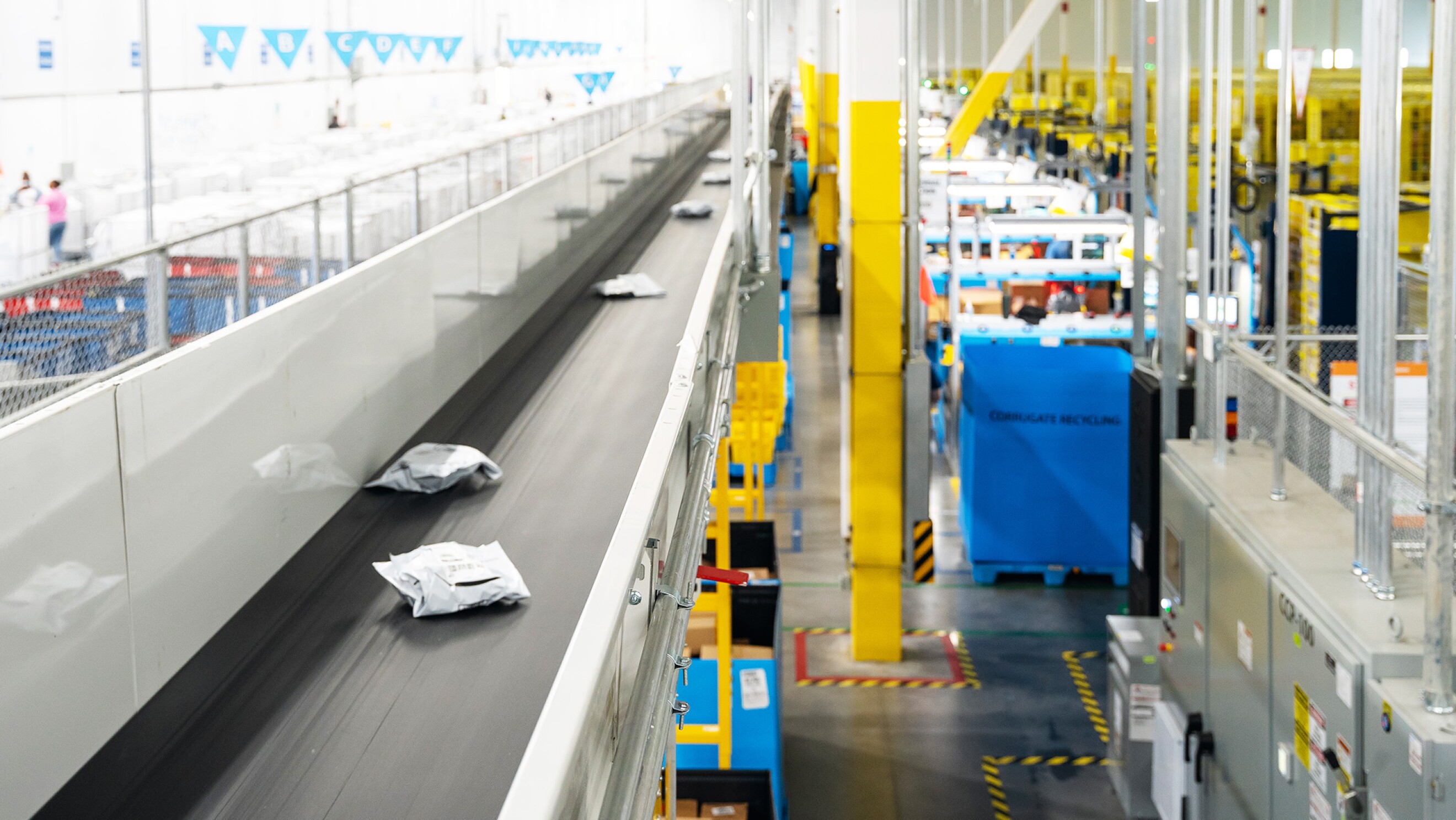 Inside Amazon's newest Same-Day facility on track to be the world’s ...
