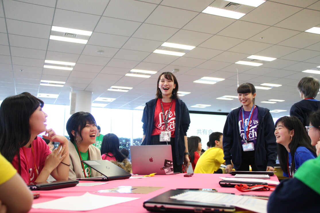 学ぶ楽しさを知るプログラミングキャンプ