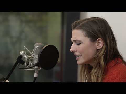 Teil 2: Hörspiel-Aufnahmen zu AURIS: Svenja Jung & Oliver Masucci im Studio