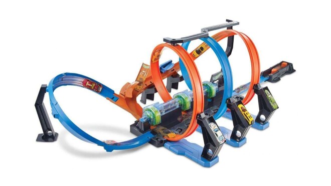 风火轮螺旋崩盘跟踪设置3事故区域和提振了崩溃和粉碎。附带1风火轮压铸汽车。