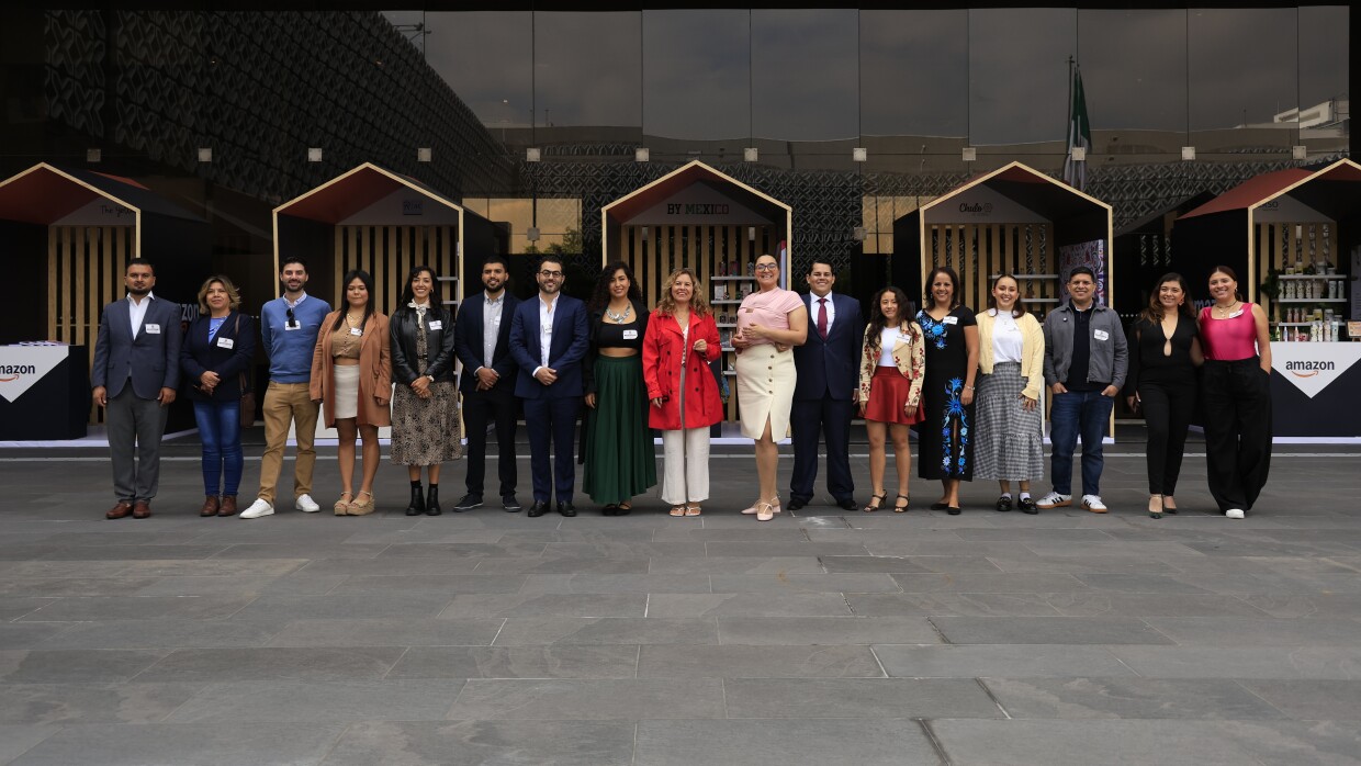 La Cámara de Diputados y Amazon Celebran la Feria de Pequeñas y Medianas Empresas 2025