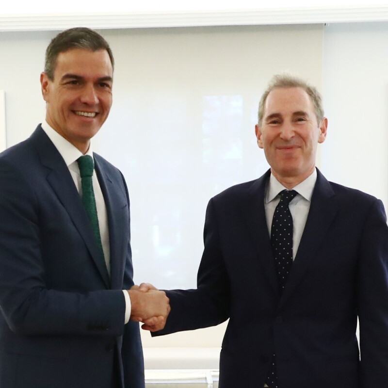 Pedro Sanzhez y Andy Jassy.